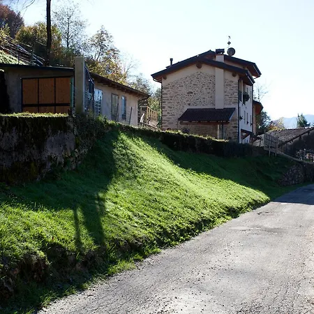 L'angolo Di Paradiso Bed & Breakfast 3*